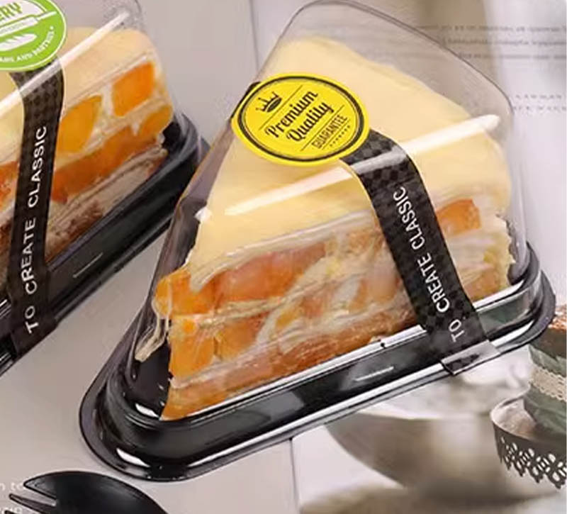 Triangle Cake Slice Boxes with Clear Covers