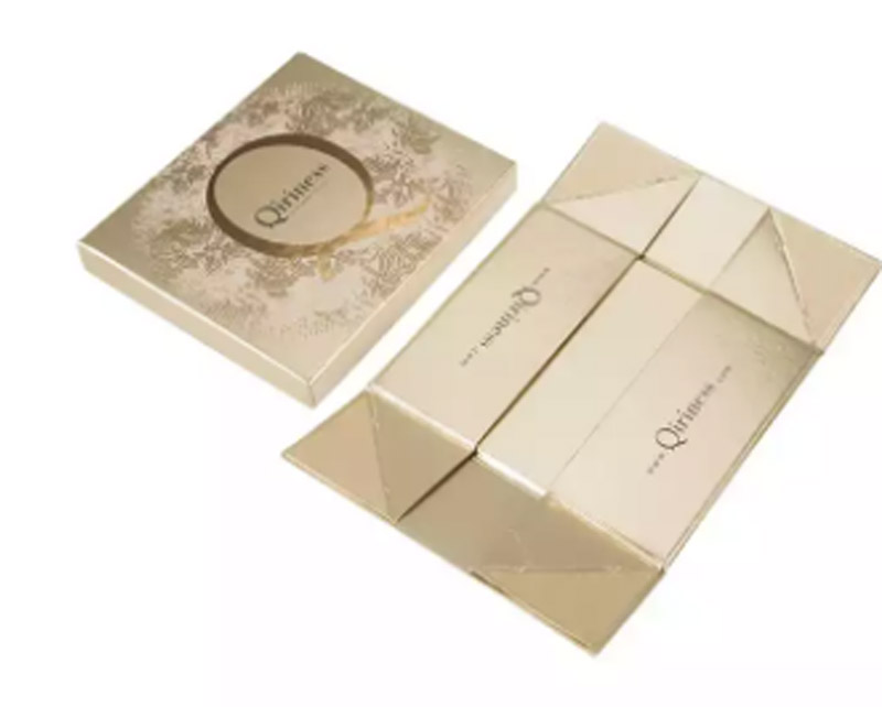 Printed Magnetic Gift Boxes that Fold Flat