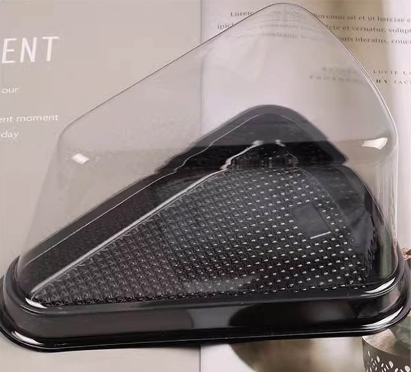 Triangle Cake Slice Boxes with Clear Covers